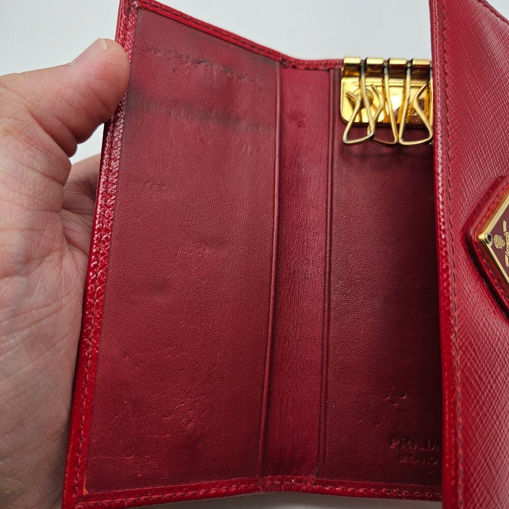 PRADA RED SAFFIANO LEATHER 6 KEY HOLDER WALLET CASE GOLD LOGO - Picture 3 of 7